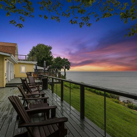 Sunset Haven - Lakeside Retreat In Gotl Geneva Exterior photo